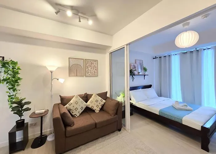 Citispace 1br Condotel At Azure Urban Near Airport #az06a * Manila