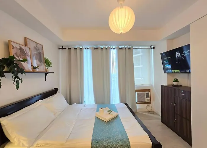 Citispace 1br Condotel At Azure Urban Near Airport #az06a Apartamento *