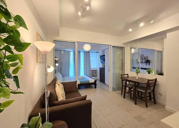 Citispace 1br Condotel At Azure Urban Near Airport #az06a * Manila